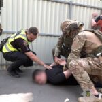 Троє вінничан влаштовували ухилянтам «легкий» рейс в Молдову та Польщу (фото і відео)