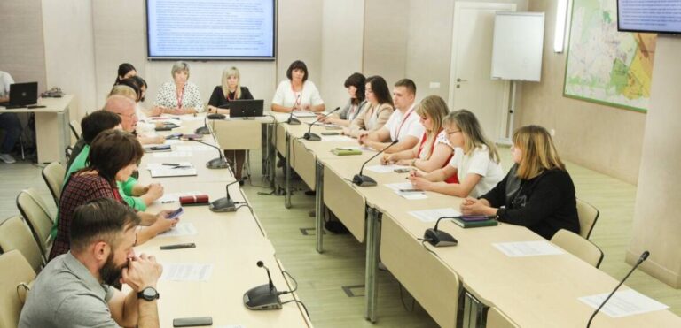 Як у Вінниці забезпечують допомогу родинам військових та постраждалим від насильства?