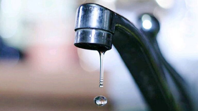У Вінниці дві вулиці залишилися без води: причина