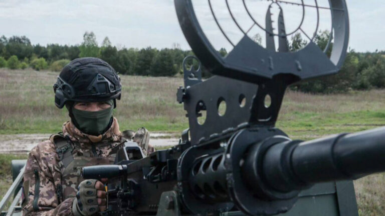 Повітряні сили знищили вночі 58 з 67 ворожих дронів