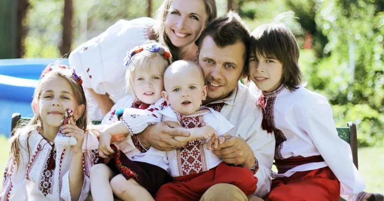 Дітям з бідних сімей та сімей переселенців виплатять кошти: коли та скільки