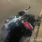 У Вінниці неповнолітній мотоцикліст в’їхав у ВАЗ та Renault