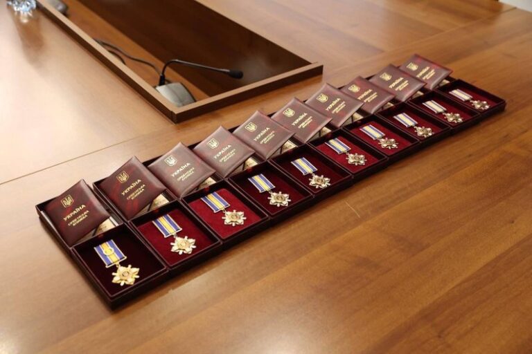 Десятьох загиблих оборонців з Вінниччини посмертно нагородили орденами За мужність