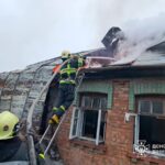 На Вінниччині рятувальники ліквідували пожежу в будинку