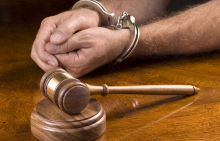 У Вінницькому районі чоловік забив до смерті знайомого через ревнощі