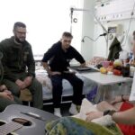 Історія подружжя капеланів з Вінниччини, які допомагають бійцям на фронті й у шпиталях
