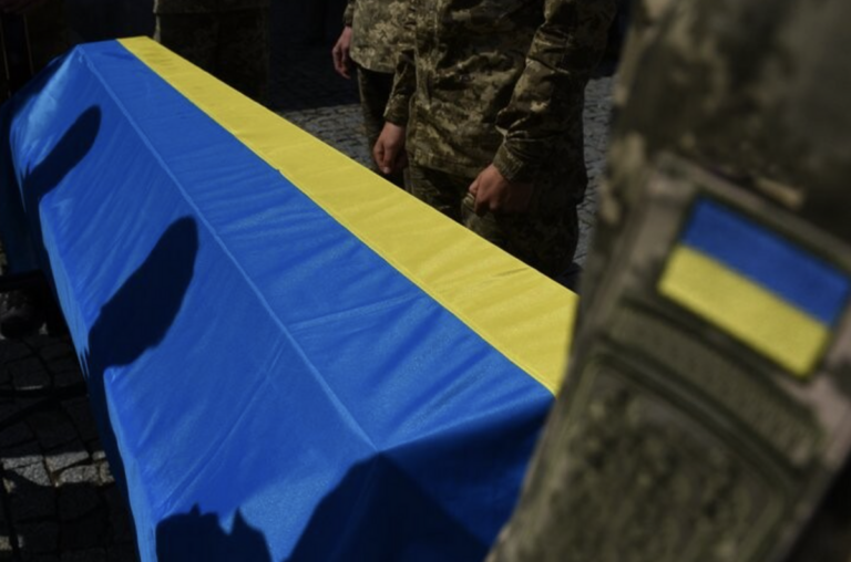 В Україну повернули тіла 563 полеглих оборонців