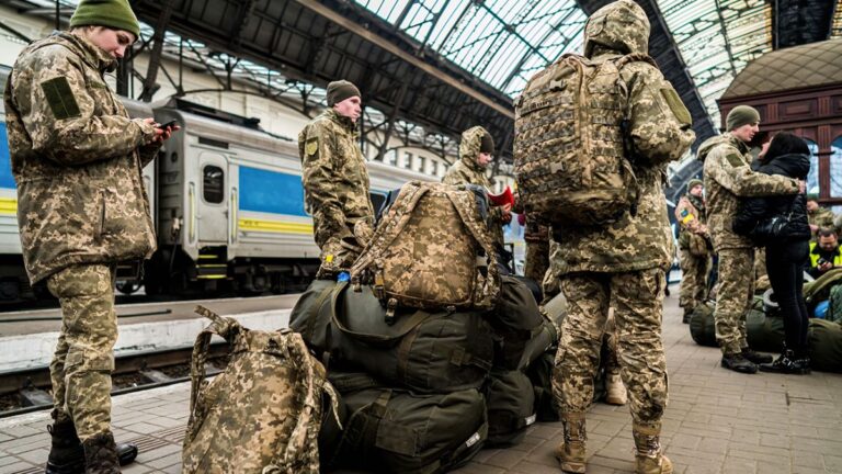_vii__skovi_mobilizatsiya_vokzal_gettyimages_1239075866__2__5bd66d027aa2cd90df3e491aaf157a30_1200x675