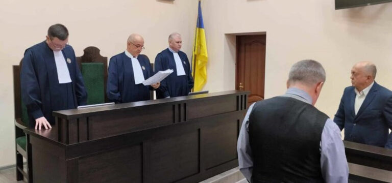 Дівчина з Козятина, яка потрапила під поїзд, відсудила майже пів мільйона в Укрзалізниці