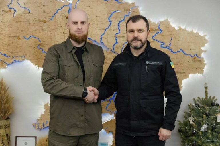 Міністр МВС призначив радником Героя України Дмитра Фінашина з Вінниччини