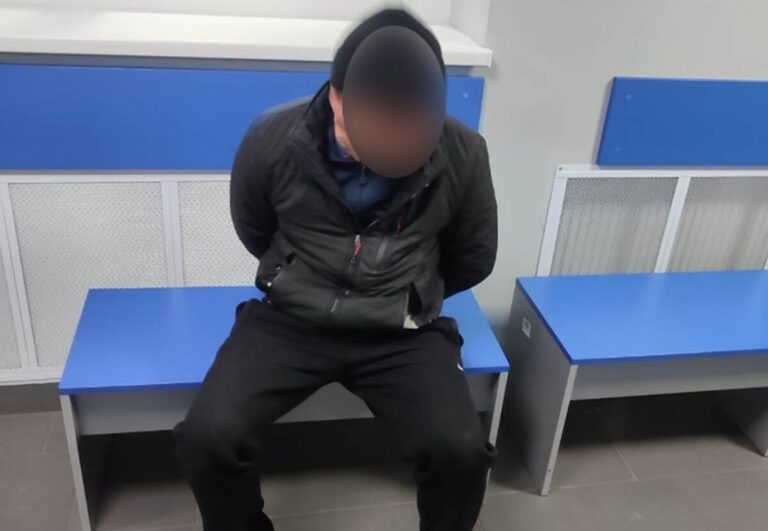 Влаштував дебош сусідам: у Вінниці ТОРівці затримали хулігана