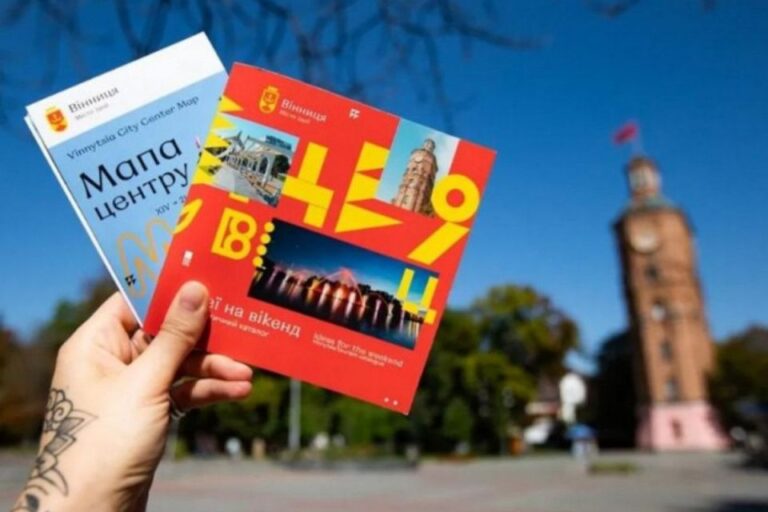 3601591-novi-marshruti-ta-rekordi-u-vinnitsi-pidsumuvali-zdobutki-turistichnogo-sezonu-za-rik