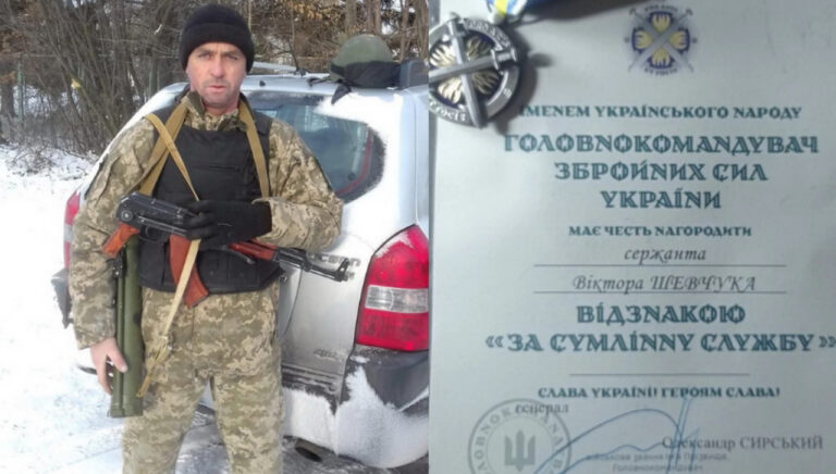 Сержант з Вінниччини отримав відзнаку від Сирського «За сумлінну службу»