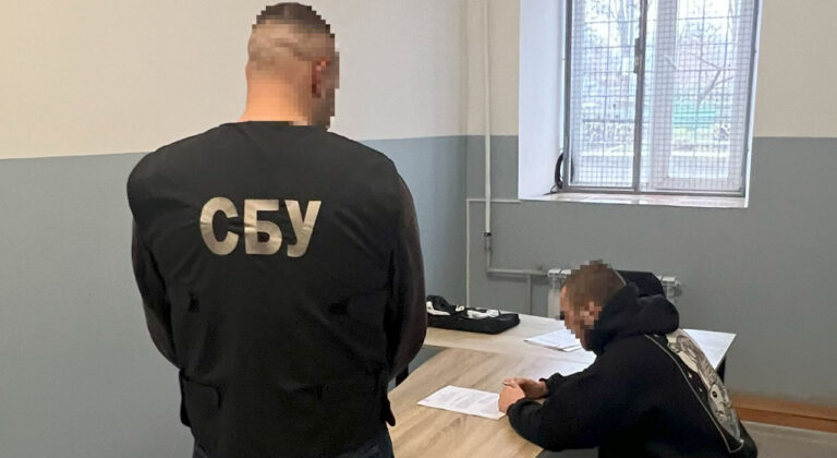 Здавав ворогу позиції ППО на Вінниччині: СБУ повідомила нову підозру дезертиру