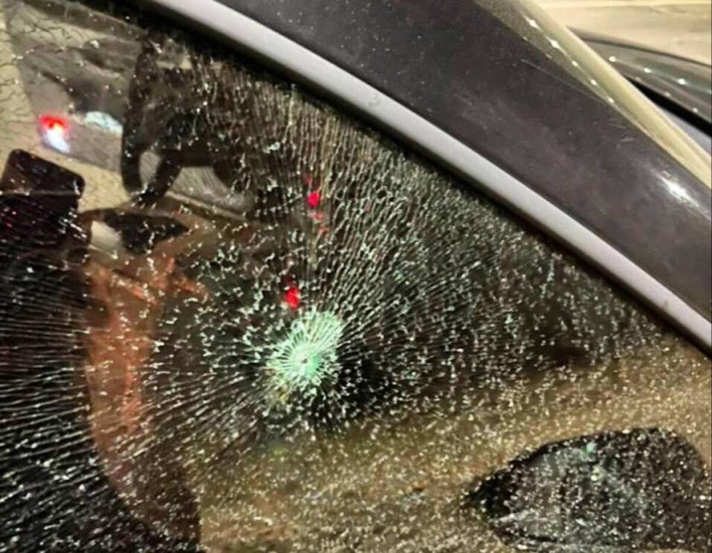 У Вінниці невідомі відкрили вогонь по авто: що відомо