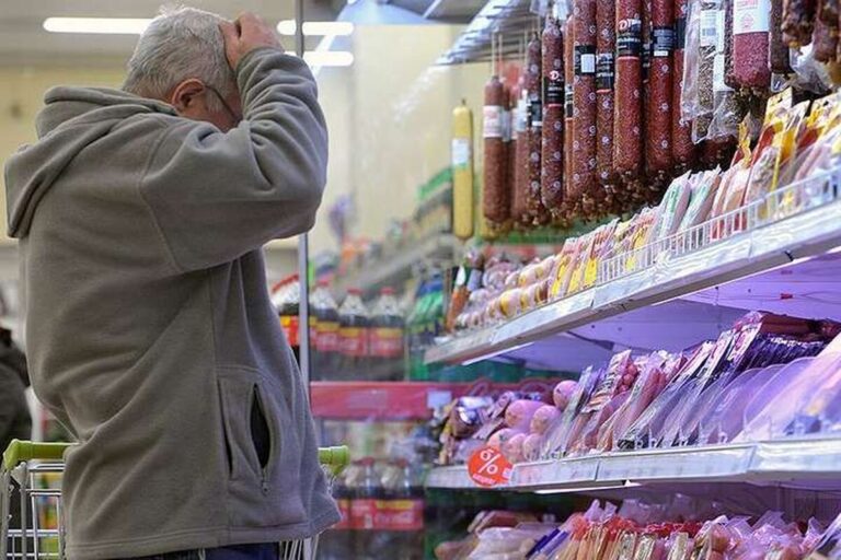 Інфляція в Україні: чому зростають ціни на продукти, звязок і транспорт
