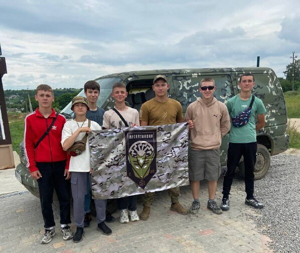 Все заради країни. Юні волонтери Мурафської громади продовжують допомагати ЗСУ
