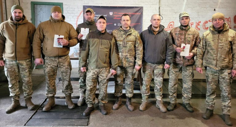 Командир 120-ї бригади нагородив воїнів за відвагу