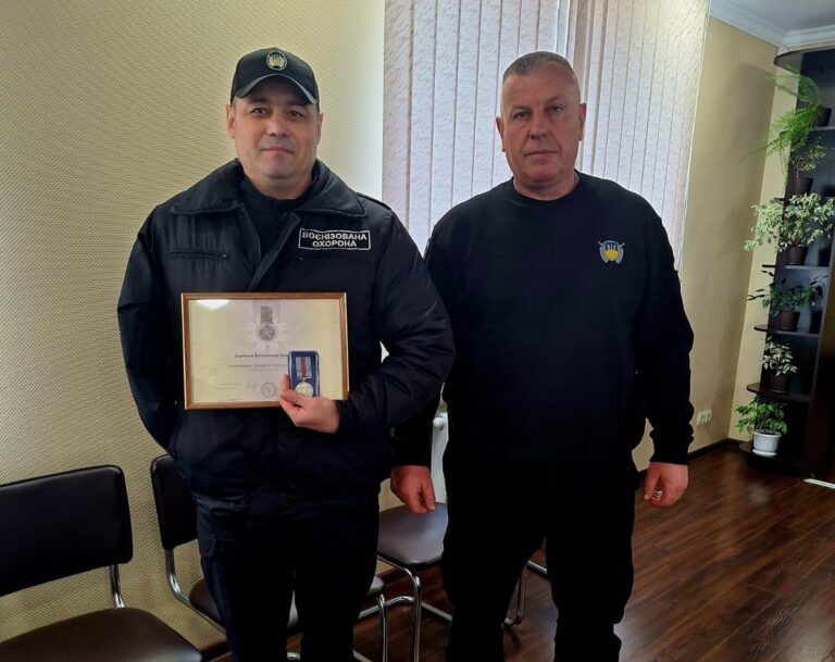 Вінничанин, що втратив руку під час танкового наступу, отримав медаль «За оборону України»