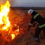 Постраждали люди й будівлі: на Вінниччині за добу сталось 129 пожеж