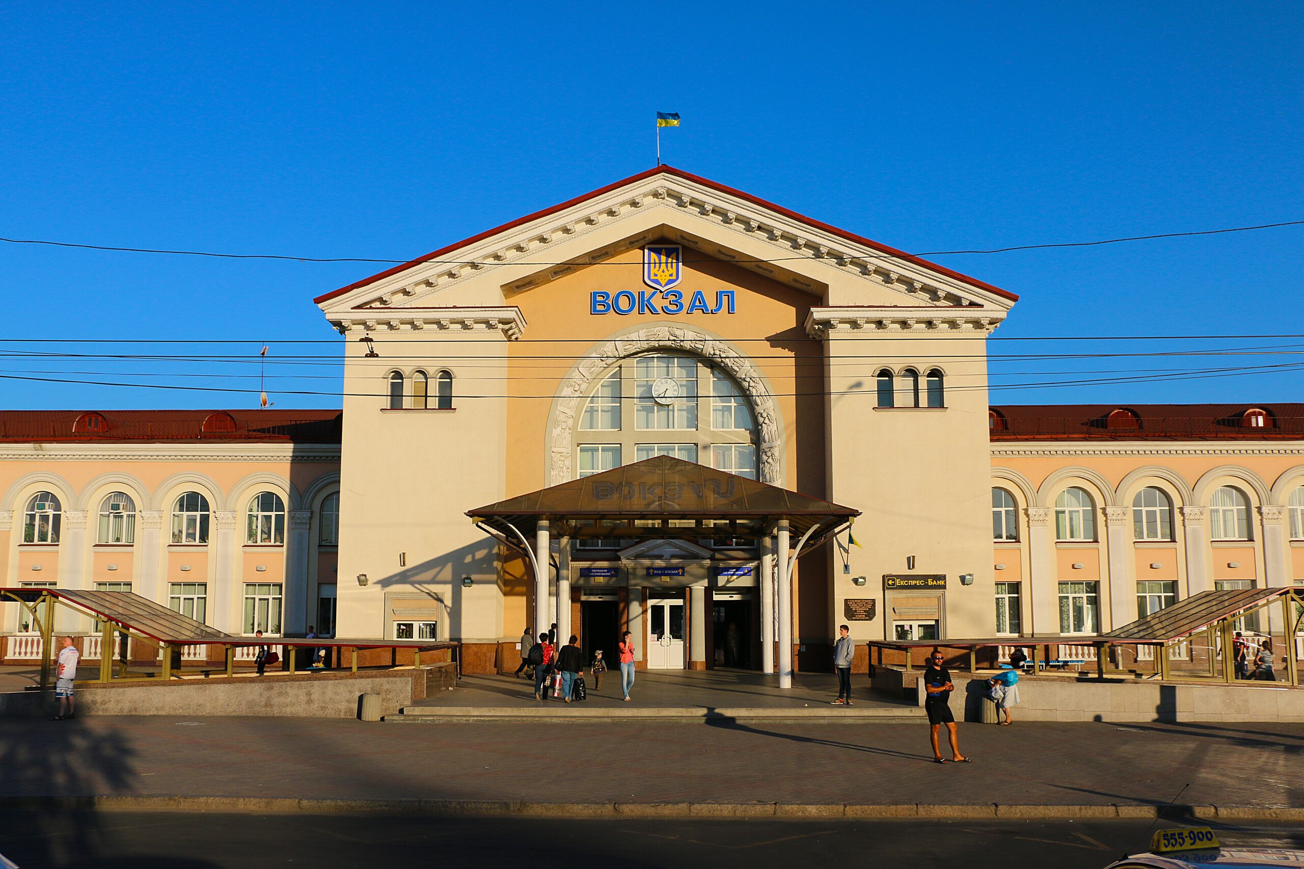 У Вінниці на залізничному вокзалі відкрили дві додаткові каси