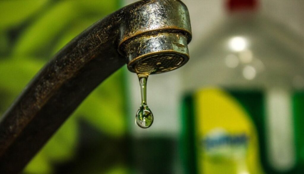 Сьогодні у Вінниці відключатимуть воду та світло: адреси