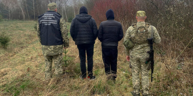 «Не доїхали» за кордон: на Волині затримали вінничанина з товаришем