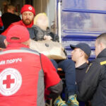 Група евакуйованих людей з Харківської області прибула на Вінниччину (ФОТО)