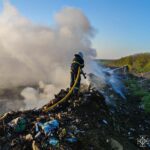 На Вінниччині горіло сміттєзвалище