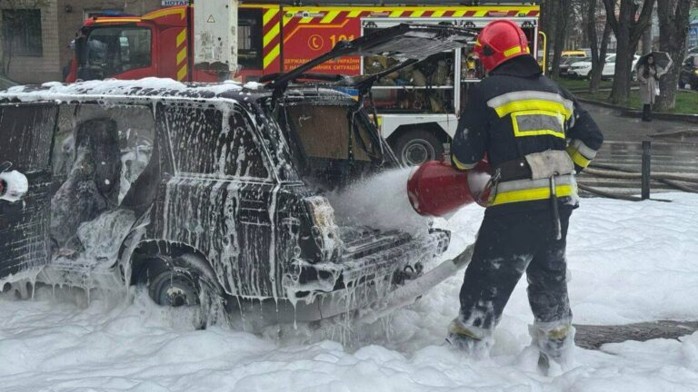 У Вінницькій громаді 5 квітня оголошено днем жалоби в знак солідарності з Кривим Рогом