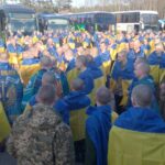 Наші вдома: відбувся маштабний обмін військовополоненими (ФОТО)