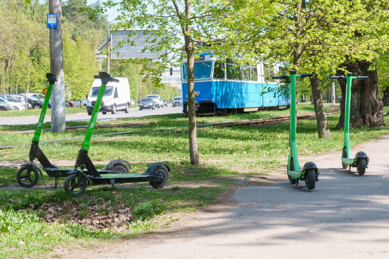 Вінниця звернулась до Кабміну щодо законодавчого врегулювання електросамокатів