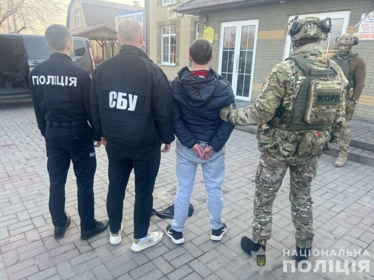 На Вінниччині викрили дві схеми нелегального переправлення чоловіків за кордон