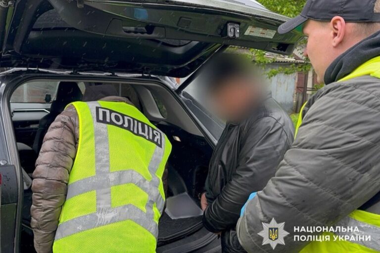 На Вінниччині три лікаря за гроші надавали групу інвалідності (ФОТО+ВІДЕО)