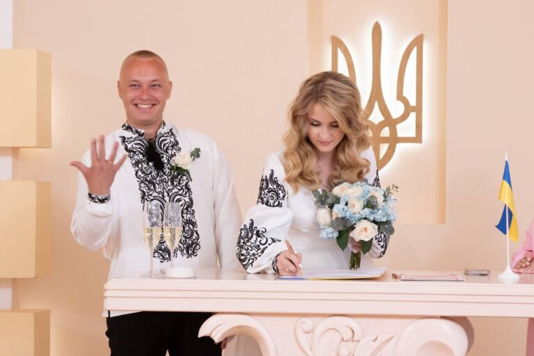На Вінниччині за тиждень створили понад сотню нових родин (зворушливі кадри)
