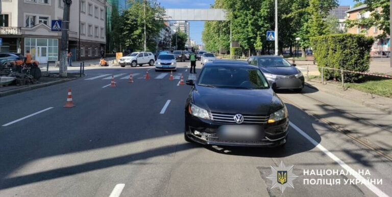 Водій збив вінничанку на «зебрі»: подробиці ранкової ДТП на Пирогова