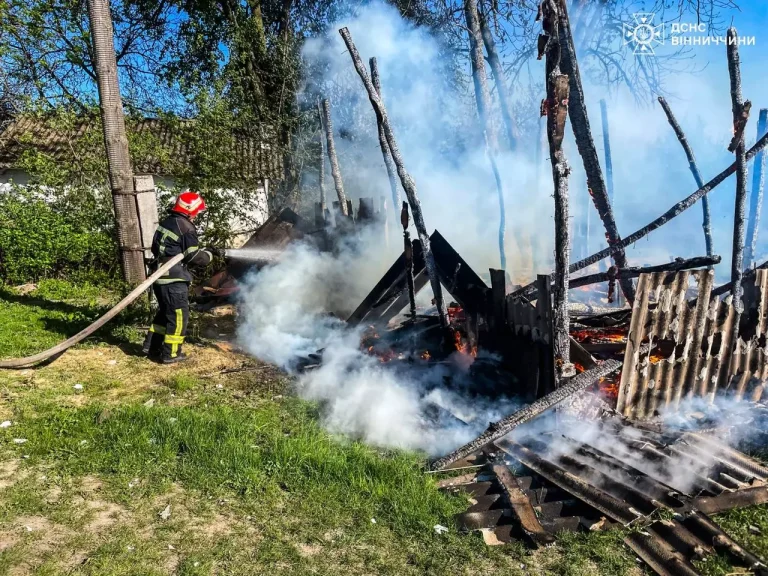 Пожежа забрала життя 42-річного чоловіка на Вінниччині