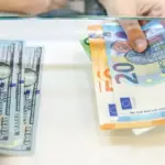 Долар стрімко зростає: НБУ оновив курс на 28 травня