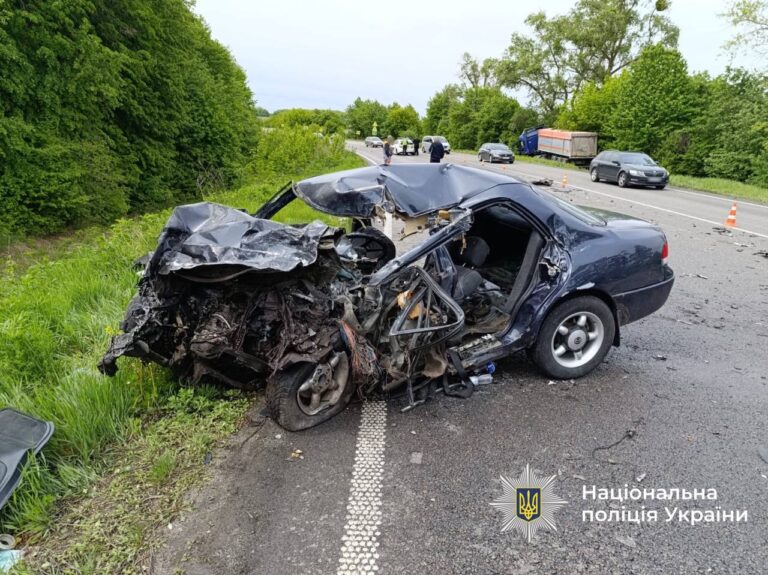 У Гайсинському районі трапилася смертельна автотроща: що відомо