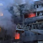 Росіяни атакували багатоповерхівки у Киві: є загиблі та постраждалі (фото)