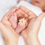 В Україні планують платити 50 тисяч гривень всім жінкам, які народили дитину