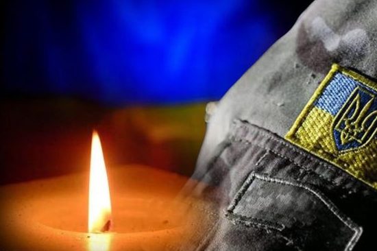 У Вінниці прощаються з Віталієм Здесенком, полеглим кулеметником ТрО