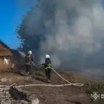 У Жмеринському районі згорів гараж через коротке замикання