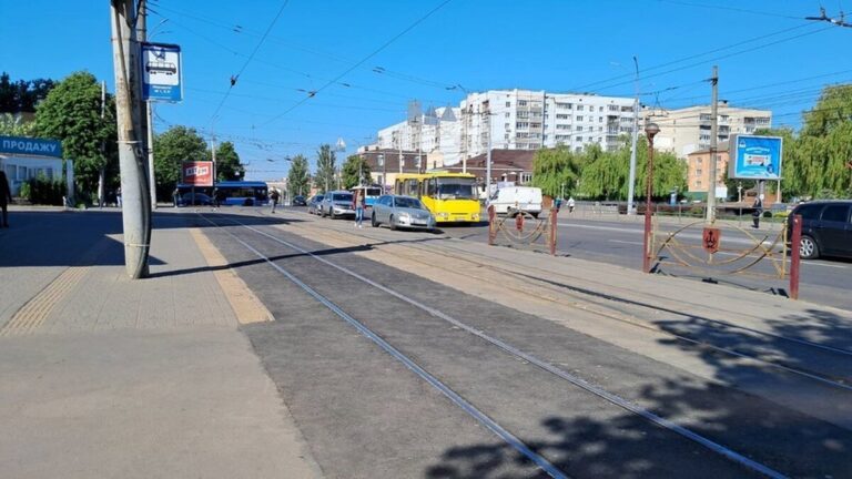 У Вінниці демонтують три зупинки на проспекті Коцюбинського