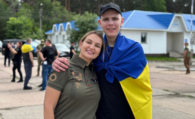 Сьогодні з російського полону додому повернулися двоє Захисників з Вінниччини