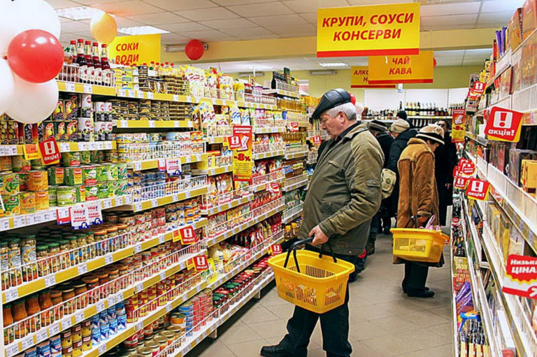 Ціни на продукти в Польщі і Україні: блогерка порівняла вартість популярних позицій