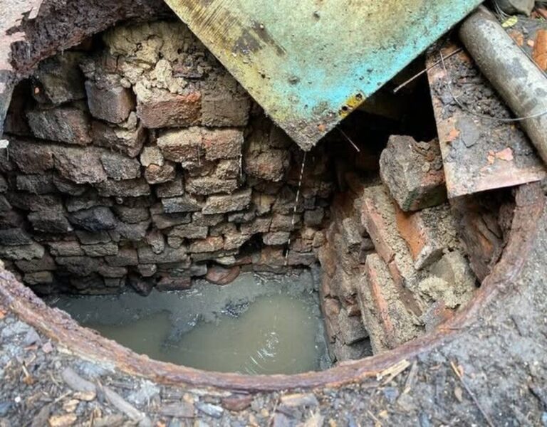 Небезпечні вигрібні ями: у Вінниці виявили екопорушення, що загрожують річці