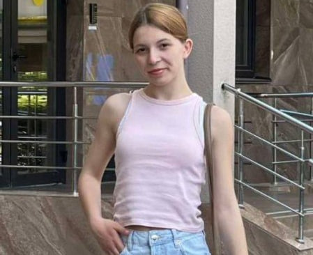 Небайдужих закликають допомогти: у Вінниці розшукують зниклу безвісти 18-річну Дар’ю Кузнєцову