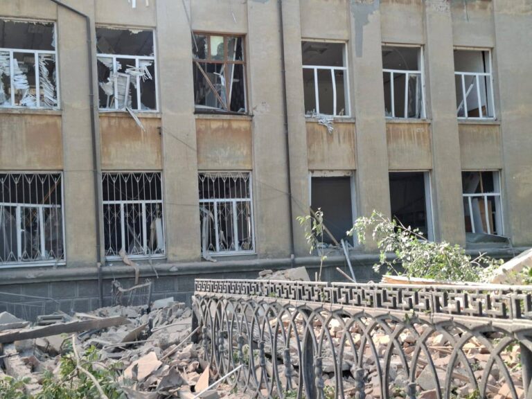 Росіяни ударом балістики зруйнували навчальний заклад у Білгороді-Дністровському