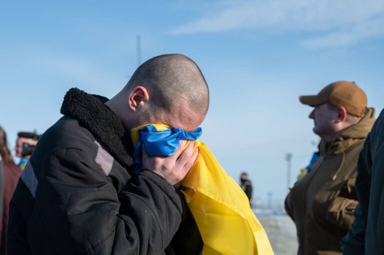 Муравська громада зустрічатиме Героя з полону